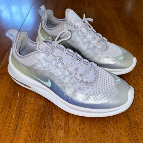 Nike Womens Air Max - Picture 1 of 6